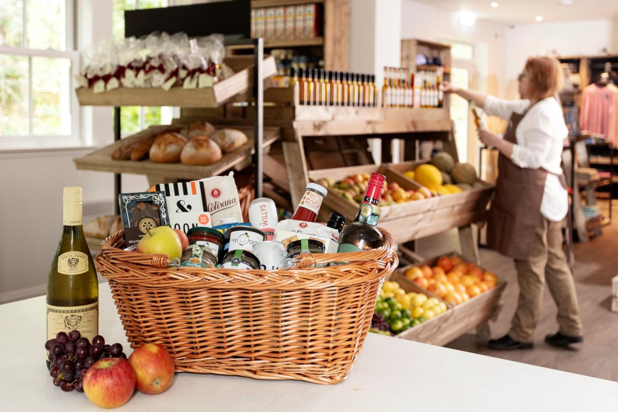 Schloss Roxburghe, Part Of Destination By Hyatt Exteriör bild A typical shopping basket